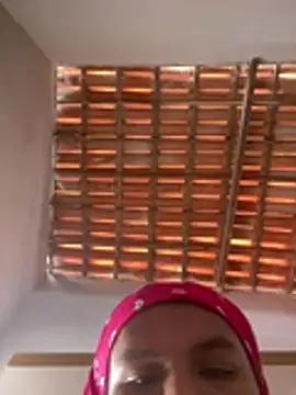 Morenabronzeadatrans live sex cam