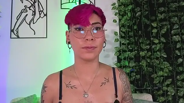 MiaMorgan_'s cam snapshot