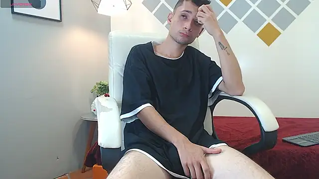 LucassSmith11's cam snapshot