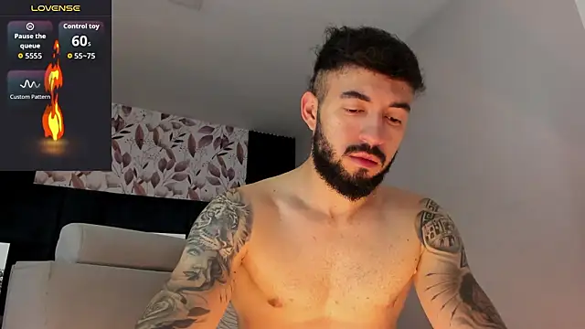 MarkWalker__'s cam snapshot