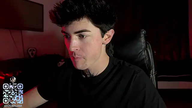 LiamFoster's cam snapshot