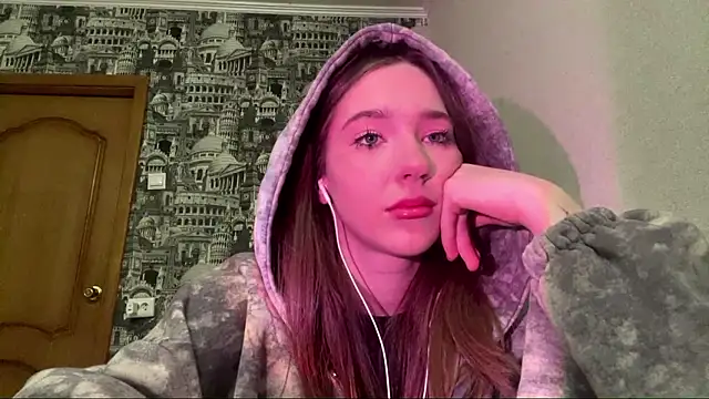 InnateFlies's cam snapshot