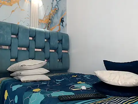 TWINKS_FRIENDS's cam snapshot