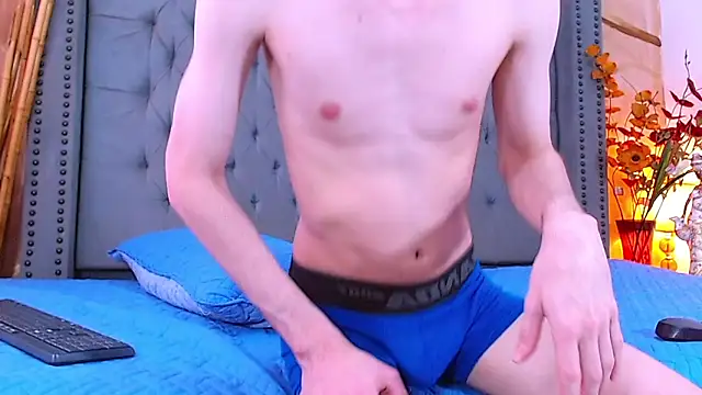 Luke_Carter's cam snapshot