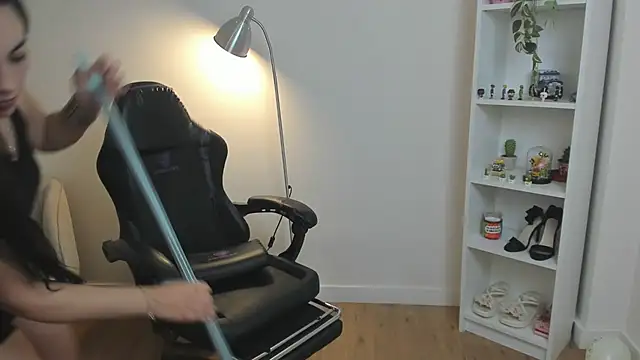 _BellaEvans_'s cam snapshot