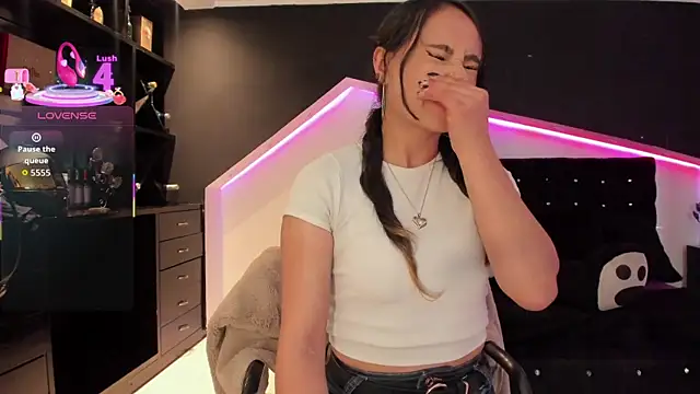 Coral_Gibson's cam snapshot