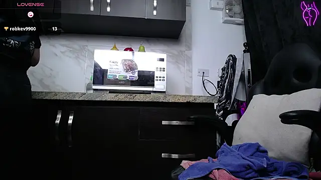 dayadubey_'s cam snapshot