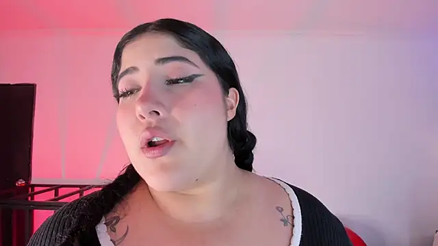 AmberiniHoffman's cam snapshot