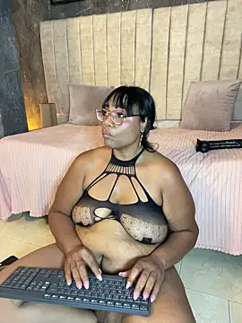 AranzalatinBlaks1's cam snapshot