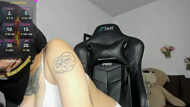 Darele_'s cam snapshot