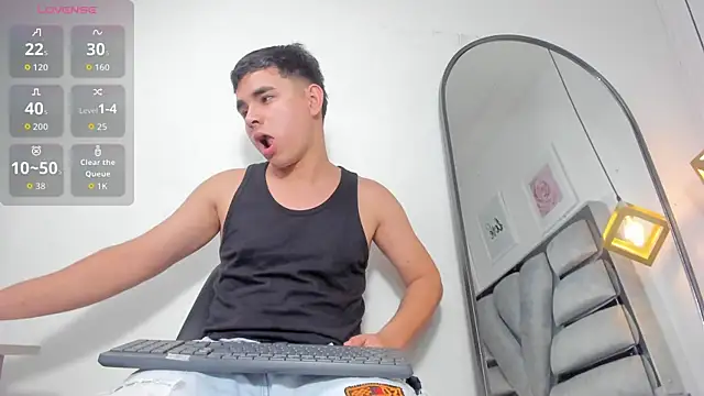 lianfox_'s cam snapshot