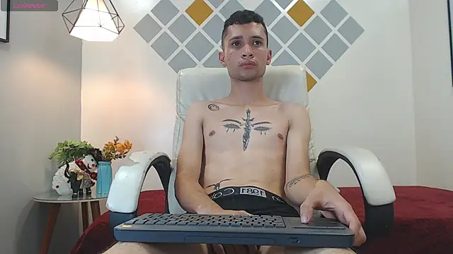 LucassSmith11's cam snapshot