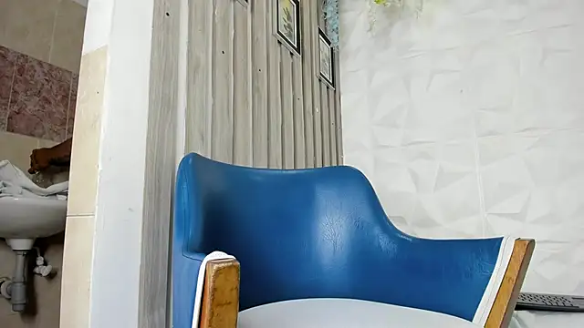 LeonidasKaiser's cam snapshot