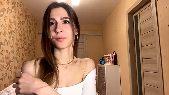 ElsieKuhlmann live sex cam