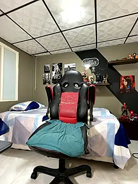 marcel_crawford96's cam snapshot