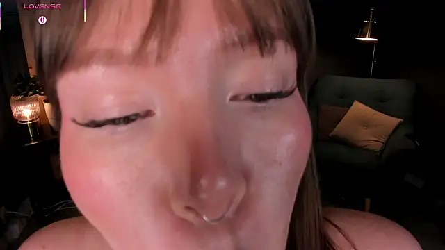 Ash_Hasmy live sex cam