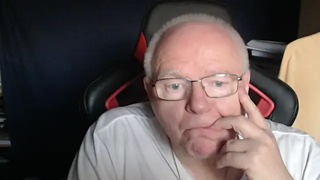 lonely_peter's cam snapshot