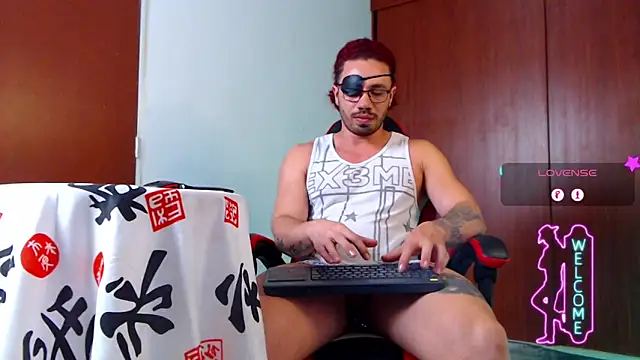 pirata_fitness's cam snapshot