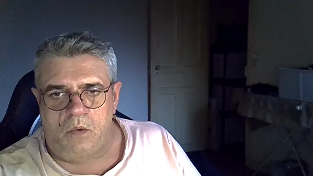 _hippo_'s cam snapshot