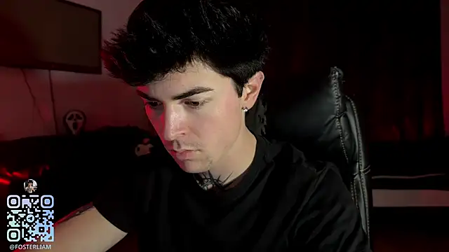 LiamFoster's cam snapshot