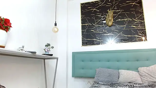 MarcusLux_'s cam snapshot