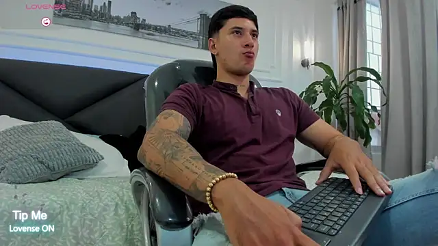 Damian23__ live sex cam