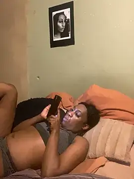 Moorella1 live sex cam