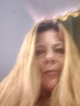 karlaanqui1's cam snapshot