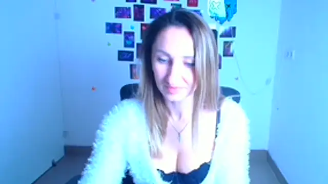 Diana_Sweeet_'s cam snapshot