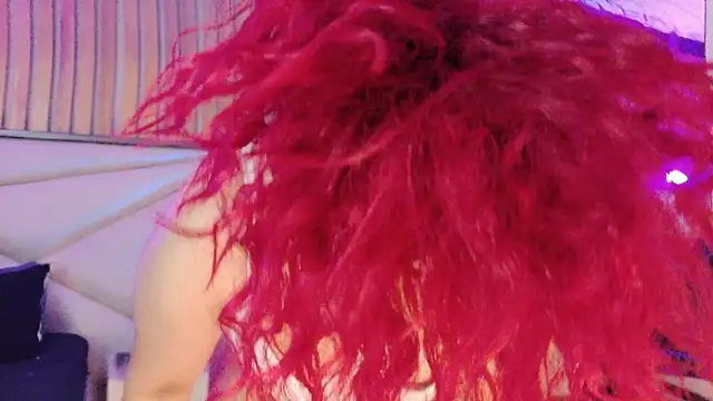 LilyyBigAss's cam snapshot