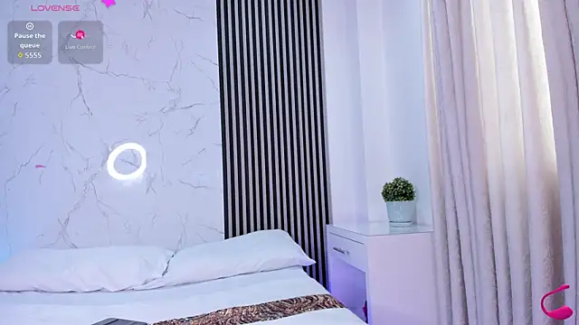 JackAndRosse_'s cam snapshot