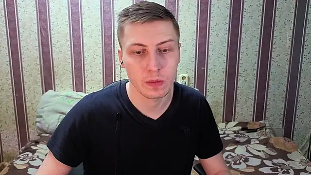 darienlarge's cam snapshot