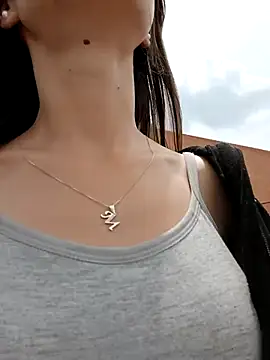 _Isabella-7's cam snapshot