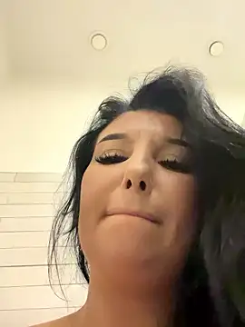 Tisha_Busty's cam snapshot