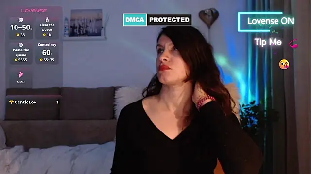 Sensual-Adeline's cam snapshot