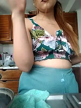 Alinaat086's cam snapshot