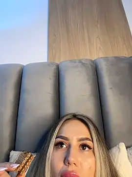 alisa_w's cam snapshot