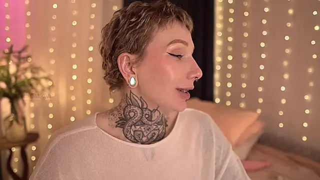 ifuckingtoy_'s cam snapshot