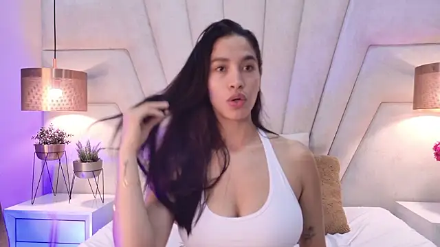 JuliaaVega's cam snapshot