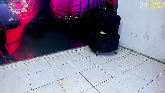 AmazingPartys live sex cam