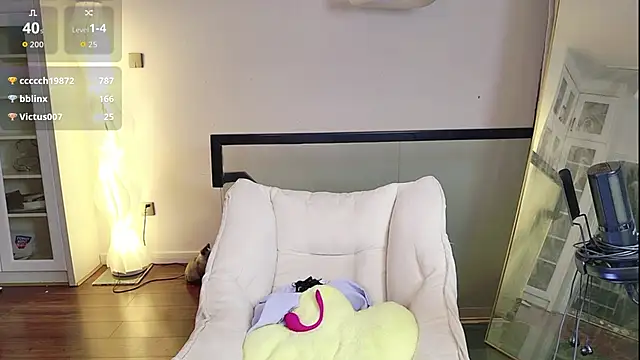 Dancing-pao's cam snapshot