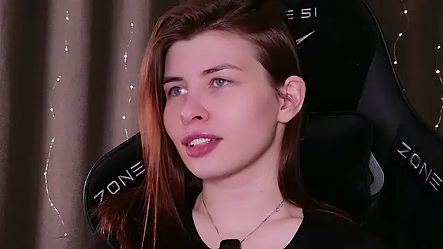 inside_tori's cam snapshot