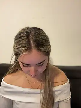 imlindapink live sex cam