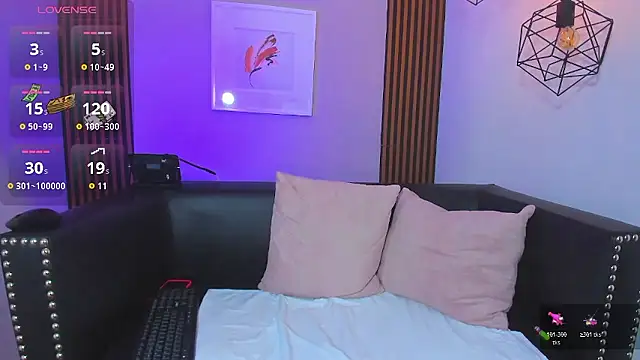 Nahiajhonson_'s cam snapshot