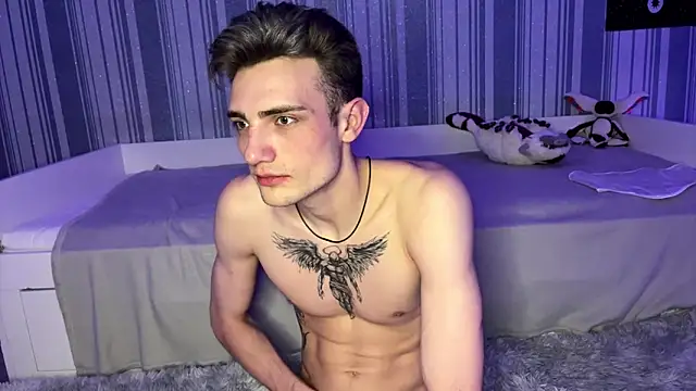 EmiliaCouple live sex cam