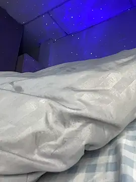 Eveliin_ruiz live sex cam