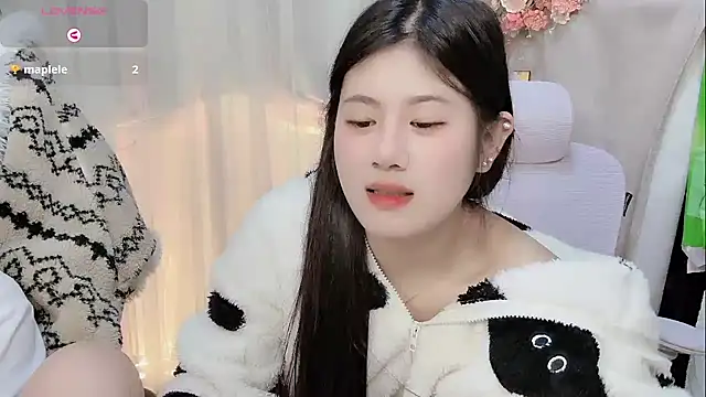 Yvonne-07's cam snapshot