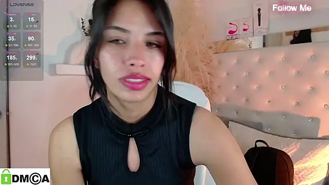 zoe_sexy_latin_19's cam snapshot