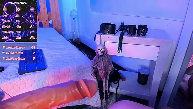 coral_jonesss's cam snapshot