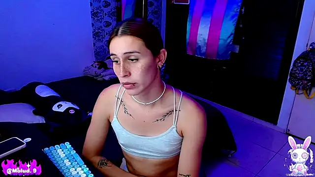Malud09 live sex cam